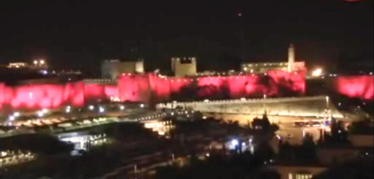 Jerusalem’s Old City Goes Pink for Breast Cancer