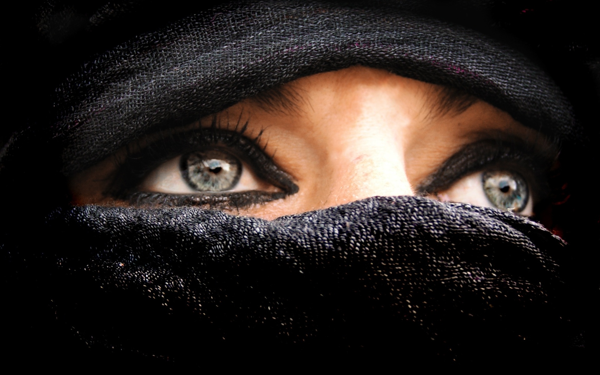 Is That Israeli Botox Behind Your Burka?
