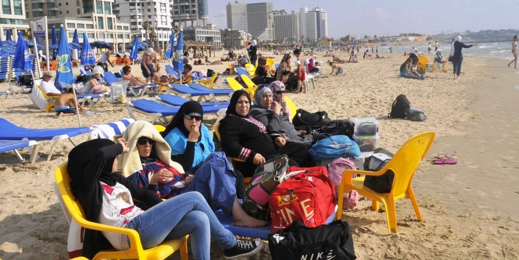 20% of Israel’s Population are Arabs, Most are Proud