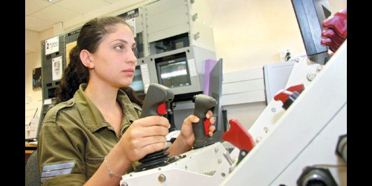 Robots to Gradually Replace IDF Soldiers in the Future
