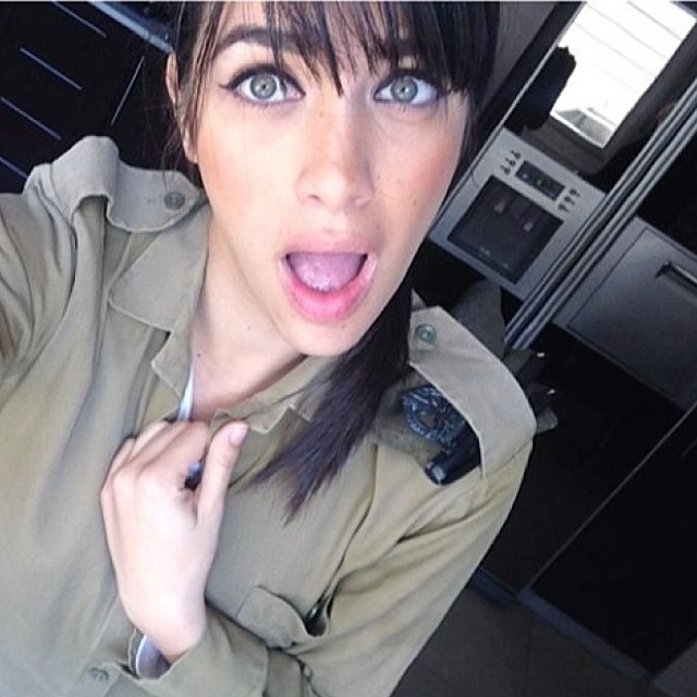 Israeli Soldier Girl Pic (136)