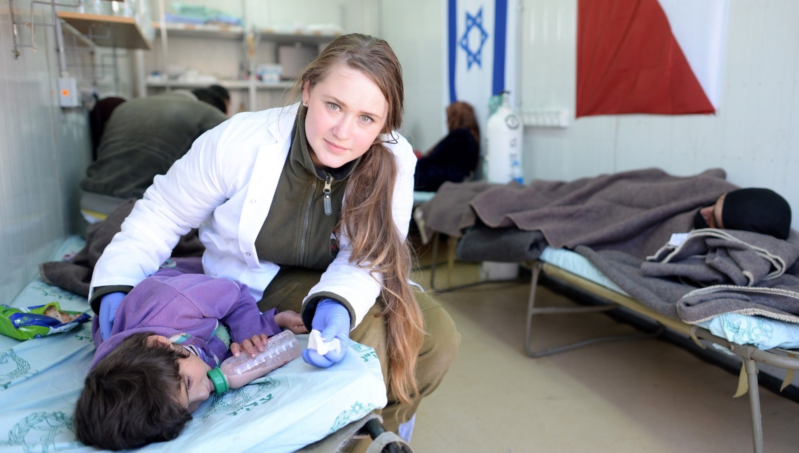 Syrian Victims and the Israeli Soldiers That Help Them
