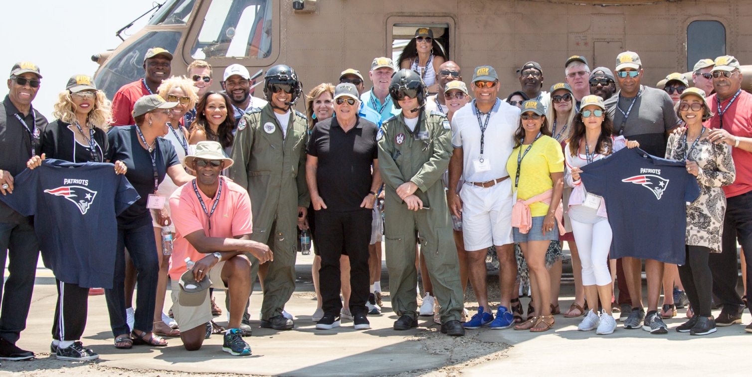18 Legendary Football Hall of Famers Visit Israel