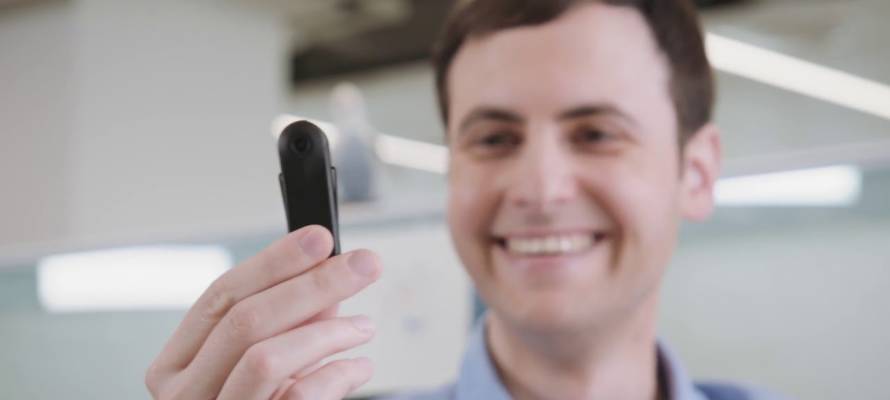 Israeli ‘Artificial Vision’ Device is Helping the Blind
